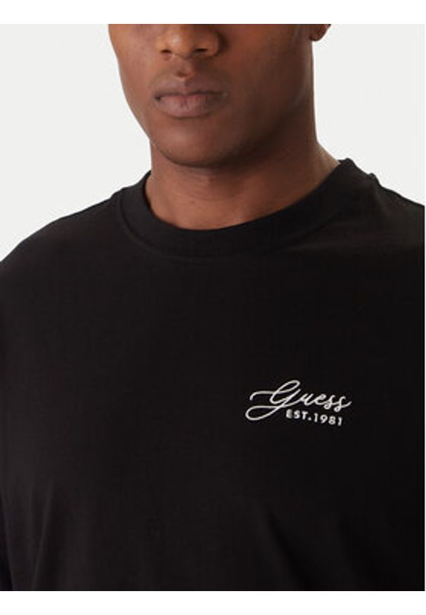Guess T-Shirt M6RI14 I3Z14 Czarny Regular Fit. Kolor: czarny. Materiał: bawełna