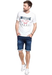 Mustang - SPODENKI MUSTANG Chicago Short DENIM BLUE 1008363 5000 982. Materiał: denim