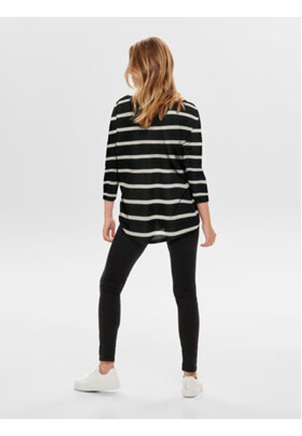 only - ONLY Bluzka 15144286 Czarny Loose Fit. Kolor: czarny. Materiał: syntetyk