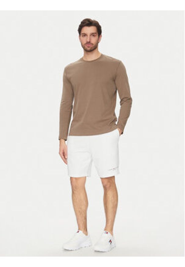 TOMMY HILFIGER - Tommy Hilfiger Szorty sportowe Small Logo MW0MW38698 Biały Regular Fit. Kolor: biały. Materiał: bawełna. Styl: sportowy