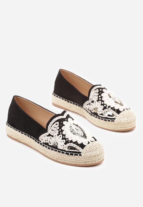 Born2be - Czarne Espadryle z Plecioną Podeszwą Cekinami i Haftem Merelitia. Okazja: na co dzień, na imprezę, na spacer. Kolor: czarny. Wzór: haft. Sezon: lato. Styl: elegancki, casual