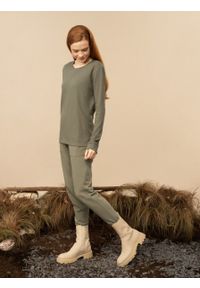 outhorn - Longsleeve z dzianiny waflowej damski. Okazja: na co dzień. Materiał: dzianina. Długość rękawa: długi rękaw. Styl: casual, klasyczny #4