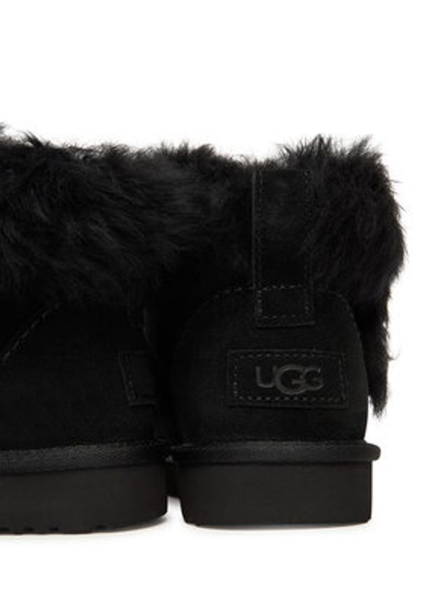Ugg Śniegowce W Classic Ultra Mini Chalet 1173832 Czarny. Kolor: czarny. Materiał: skóra, zamsz