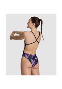 Damski kostium kąpielowy 1-częściowy Arena Xcro. Kolor: wielokolorowy, niebieski, fioletowy, różowy #2