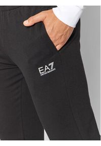 EA7 Emporio Armani Spodnie dresowe 8NPP53 PJ05Z 1200 Czarny Slim Fit. Kolor: czarny. Materiał: bawełna