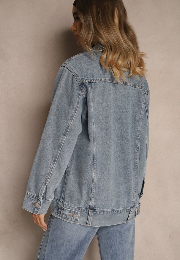 Renee - Niebieska Kurtka Jeansowa o Casualowym Fasonie Belissen. Okazja: na co dzień. Kolor: niebieski. Materiał: jeans. Styl: boho, casual