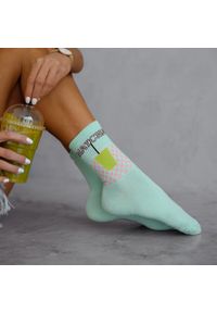 Milena - Miętowe skarpetki damskie matcha 1195. Kolor: miętowy. Materiał: poliamid, elastan, materiał, bawełna