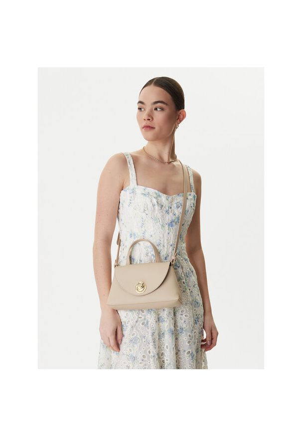 Torebka Coccinelle. Kolor: beżowy