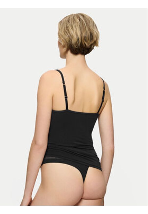 Triumph Top Feel Of Modal 10221654 Czarny Slim Fit. Kolor: czarny