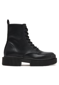 Armani Exchange Trzewiki XDN031 XV875 00002 Czarny. Kolor: czarny. Materiał: skóra