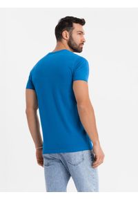 Ombre Clothing - Męski klasyczny bawełniany T-shirt BASIC - niebieski V12 - Rozmiar: XXL. Okazja: na co dzień. Kolor: niebieski. Materiał: bawełna. Styl: klasyczny #5