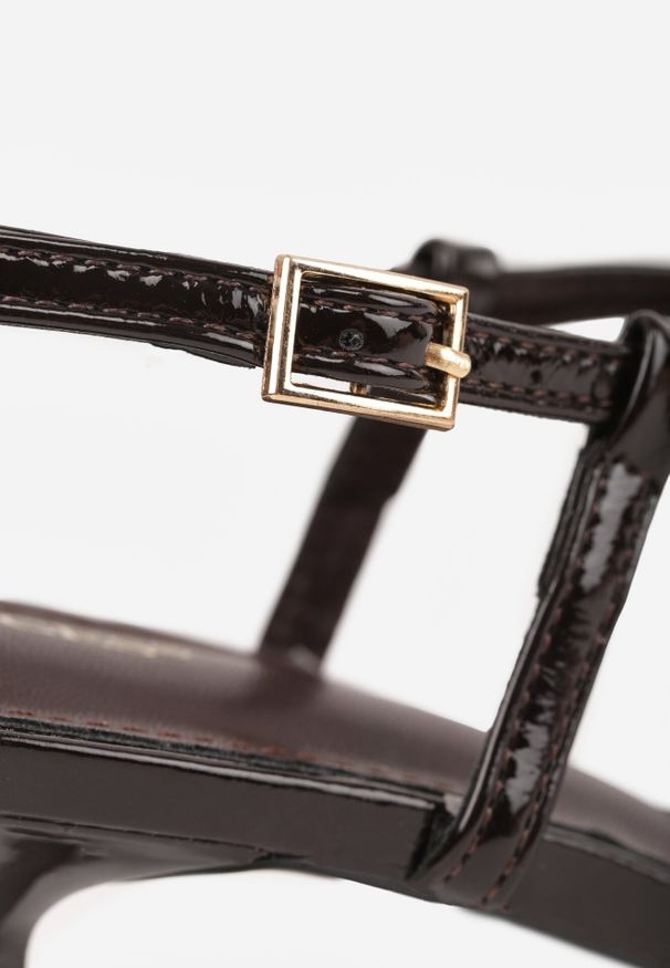 Born2be - Brązowe Eleganckie Szpilki VICES z Ozdobną Kokardą Adrelena. Nosek buta: szpiczasty. Zapięcie: sprzączka. Kolor: brązowy. Wzór: aplikacja. Materiał: skóra, lakier. Sezon: lato. Obcas: na szpilce. Styl: elegancki. Wysokość obcasa: średni