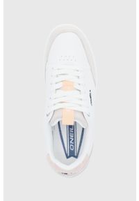 O'Neill Buty kolor biały na płaskiej podeszwie. Nosek buta: okrągły. Zapięcie: sznurówki. Kolor: biały. Materiał: guma. Obcas: na płaskiej podeszwie #5