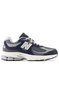 Buty New Balance GC2002SF - granatowe. Okazja: na co dzień. Kolor: niebieski. Materiał: materiał, syntetyk, guma. Szerokość cholewki: normalna. Sport: turystyka piesza