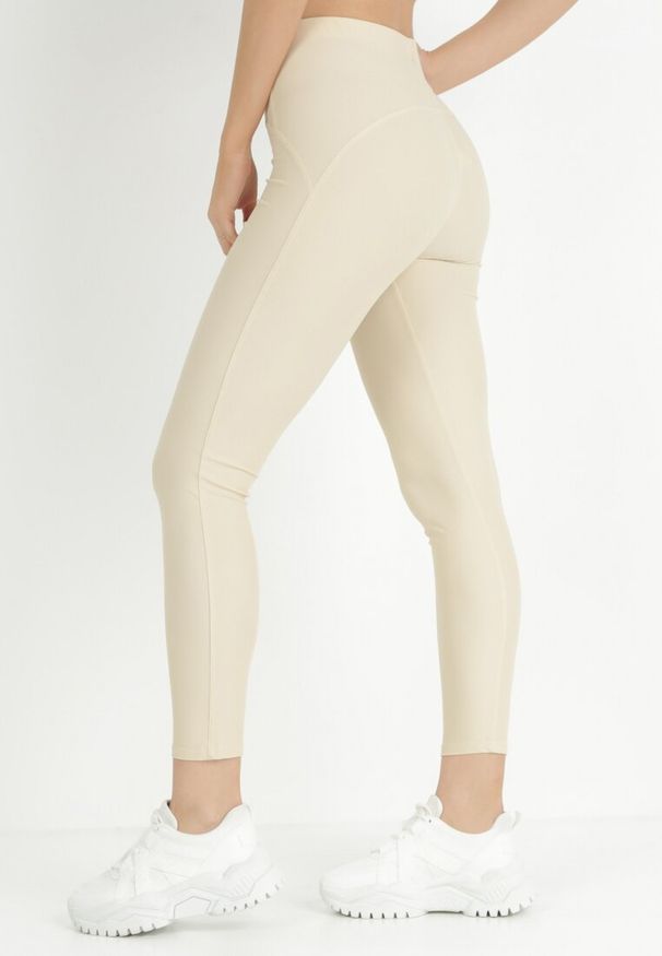 Born2be - Jasnobeżowe Legginsy Amarhiphae. Kolor: beżowy. Materiał: dzianina. Długość: długie. Wzór: aplikacja. Styl: sportowy