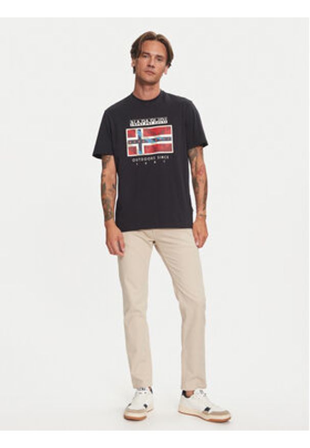 Napapijri T-Shirt S-Dorees NP0A4IBE Czarny Regular Fit. Kolor: czarny. Materiał: bawełna
