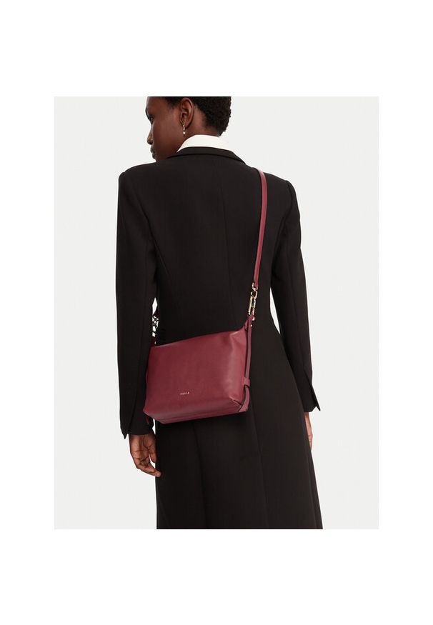 Torebka Furla. Kolor: czerwony