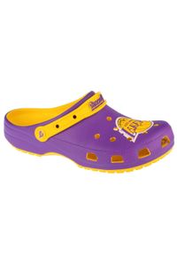 Buty do chodzenia męskie Crocs Nba La Lakers Clog. Zapięcie: bez zapięcia. Kolor: żółty, wielokolorowy, fioletowy. Materiał: materiał, syntetyk. Szerokość cholewki: normalna. Sport: turystyka piesza #1