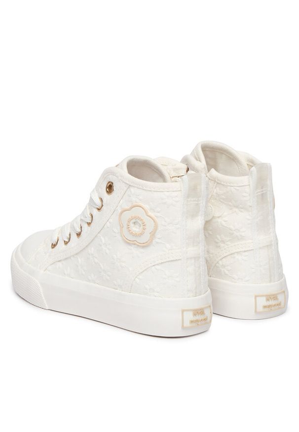 Trampki Mayoral. Kolor: biały