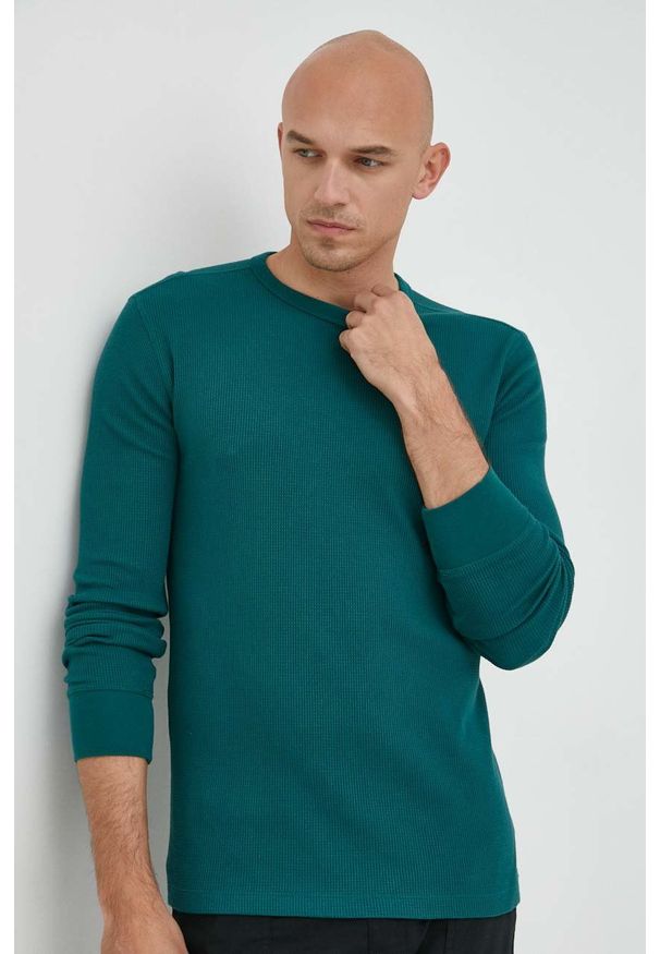 GAP longsleeve męski kolor zielony gładki. Kolor: zielony. Materiał: dzianina. Długość rękawa: długi rękaw. Wzór: gładki