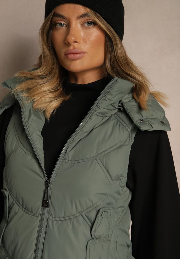 Renee - Zielona Pikowana Kamizelka z Odpinanym Kapturem Tulanea. Okazja: na co dzień. Kolor: zielony. Materiał: jeans. Styl: casual