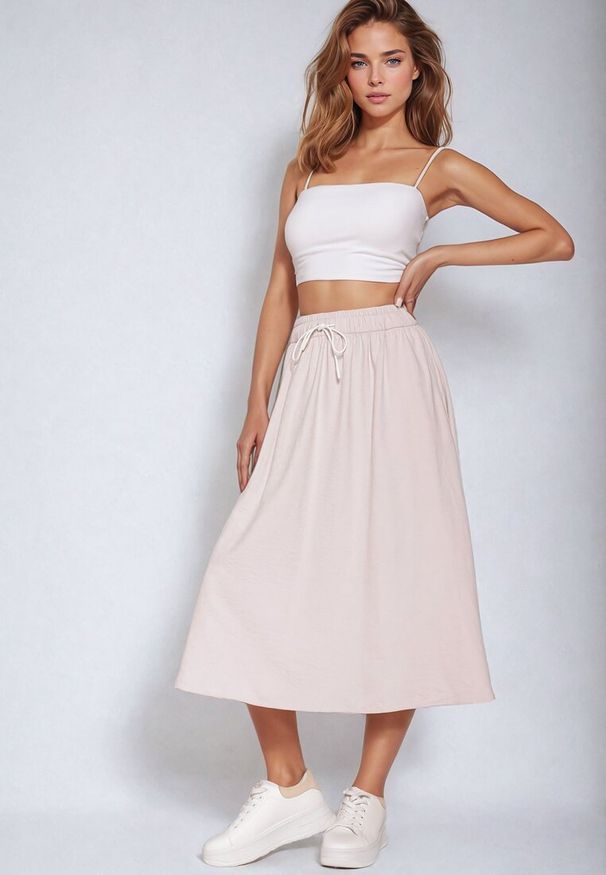 Born2be - Różowa Rozkloszowana Spódnica z Gumką w Pasie i Ściągaczem Xegelia. Okazja: na co dzień. Kolor: różowy. Styl: elegancki, casual