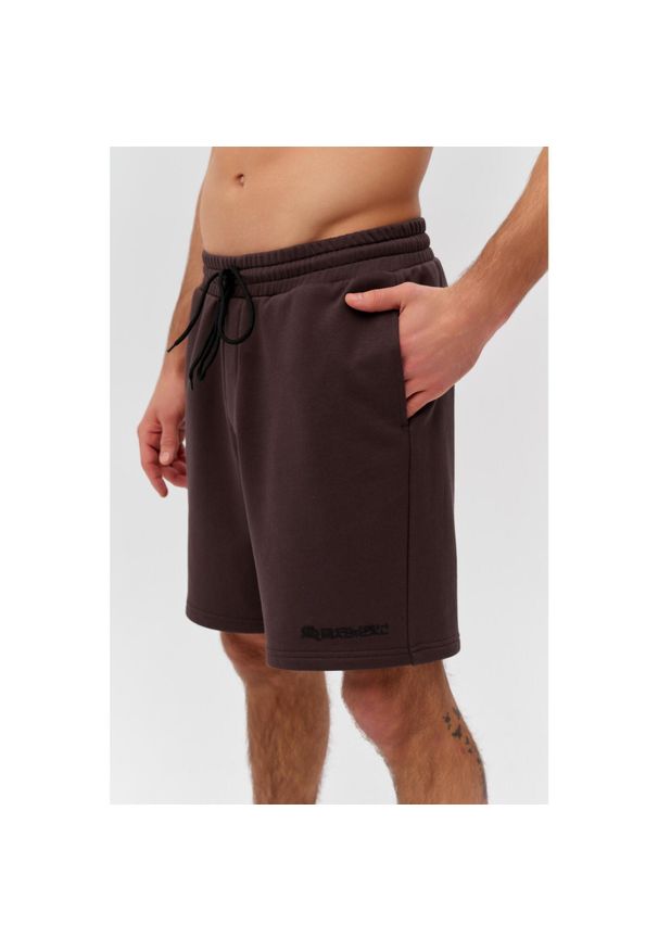 ROUGH RADICAL - Męskie spodenki dresowe Rough Radical Cotton Active Shorts Men. Kolor: brązowy. Materiał: dresówka