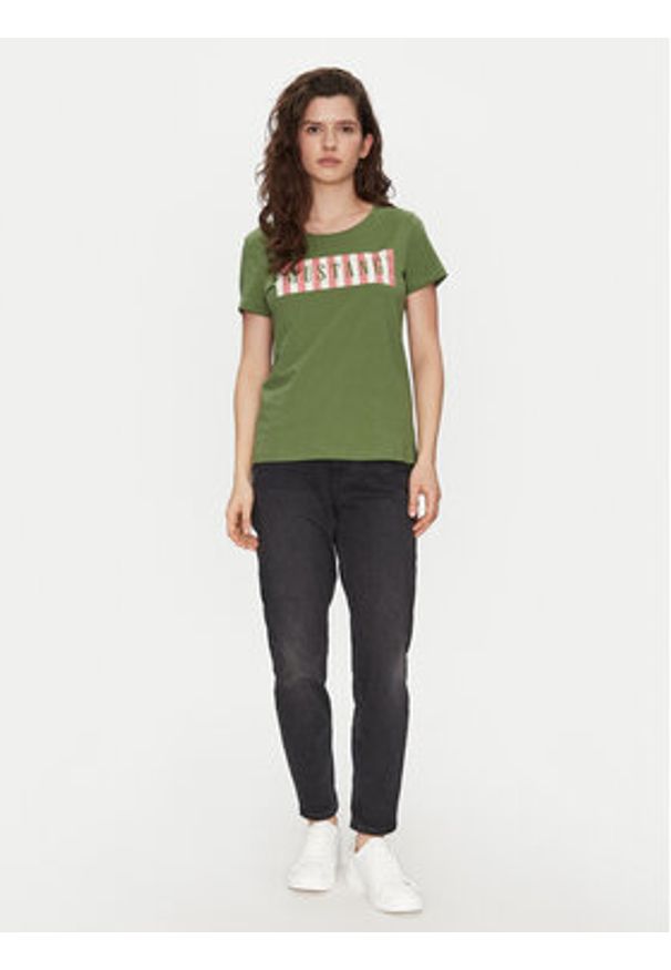 Mustang T-Shirt Alma 1016138 Zielony Regular Fit. Kolor: zielony. Materiał: bawełna