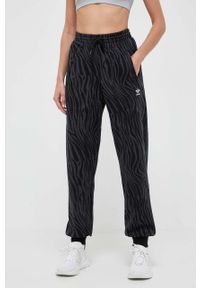 adidas Originals spodnie dresowe kolor czarny wzorzyste. Stan: podwyższony. Kolor: czarny. Materiał: dresówka #1