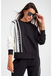 Twinset Milano - Bluza TWINSET. Materiał: wiskoza. Długość rękawa: długi rękaw. Długość: długie #1