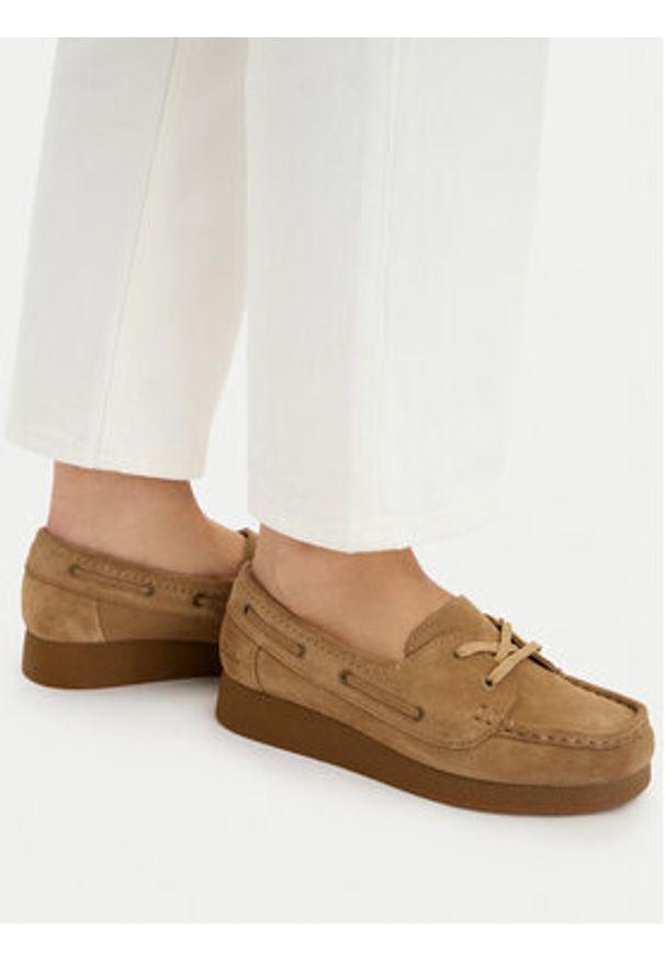 Clarks Półbuty WallabeeEVOSea 26186339 Brązowy. Kolor: brązowy. Materiał: skóra, zamsz