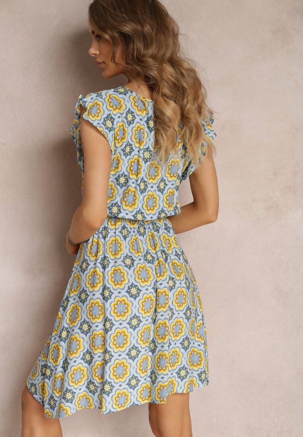 Renee - Niebiesko-Żółta Bawełniana Sukienka Mini w Mozaikowy Wzór z Gumką w Talii Fiyona. Kolor: niebieski. Materiał: bawełna. Długość: mini