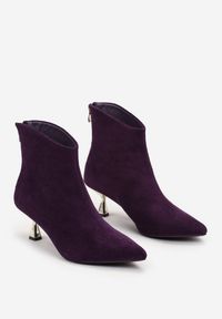 Renee - Fioletowe Botki na Klepsydrowym Metalicznym Obcasie Lectorra. Okazja: na co dzień, na spacer. Kolor: fioletowy. Materiał: jeans. Obcas: na obcasie. Styl: casual, klasyczny. Wysokość obcasa: średni #2