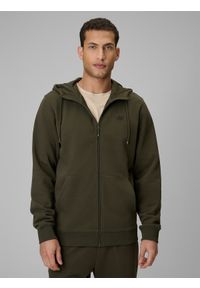 4f - 4F Bluza dresowa regular z kapturem męska - khaki S. Okazja: na co dzień. Typ kołnierza: kaptur. Kolor: oliwkowy, wielokolorowy, brązowy. Materiał: dresówka. Długość rękawa: raglanowy rękaw. Styl: casual #1