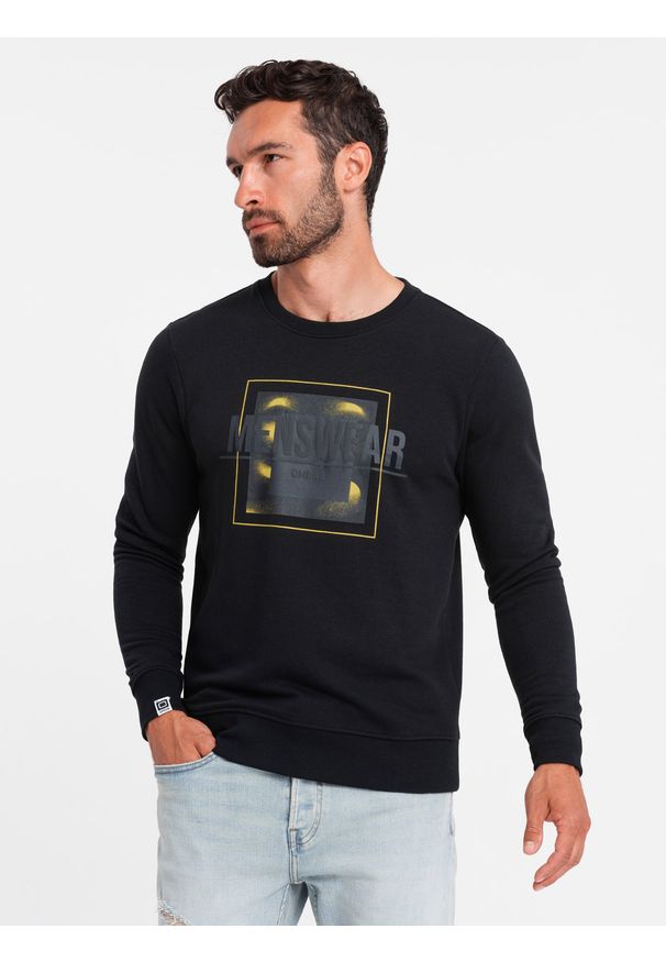 Ombre Clothing - Bluza męska nierozpinana z nadrukiem - czarna V1. Kolor: czarny. Materiał: poliester, bawełna. Wzór: nadruk