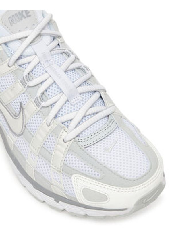 Nike Sneakersy WMNS P-6000 FV6603 101 Szary. Kolor: szary. Materiał: materiał