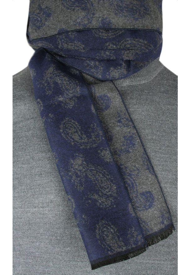 Męski Szalik z Wiskozy - Alties - Granat i Popiel, Paisley. Kolor: niebieski. Materiał: wiskoza. Wzór: paisley. Sezon: zima, jesień