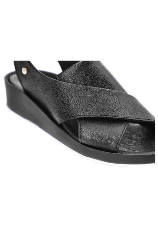 Czarne Sandały Armodo Wygodne Wsuwane Obuwie Damskie. Zapięcie: bez zapięcia. Kolor: czarny. Styl: elegancki