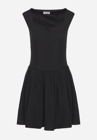 Born2be - Czarna Rozkloszowana Sukienka Ozdobiona Kwadratowym Dekoltem Halelira. Okazja: na co dzień. Typ kołnierza: dekolt kwadratowy. Kolor: czarny. Wzór: aplikacja. Typ sukienki: rozkloszowane, proste. Styl: klasyczny, casual, elegancki #2