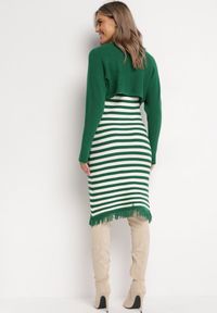 Born2be - Zielony 2-Częściowy Komplet Midi Sukienka w Paski z Frędzlami i Krótki Kardigan z Cyrkoniami Emoncja. Kolor: zielony. Wzór: paski #5