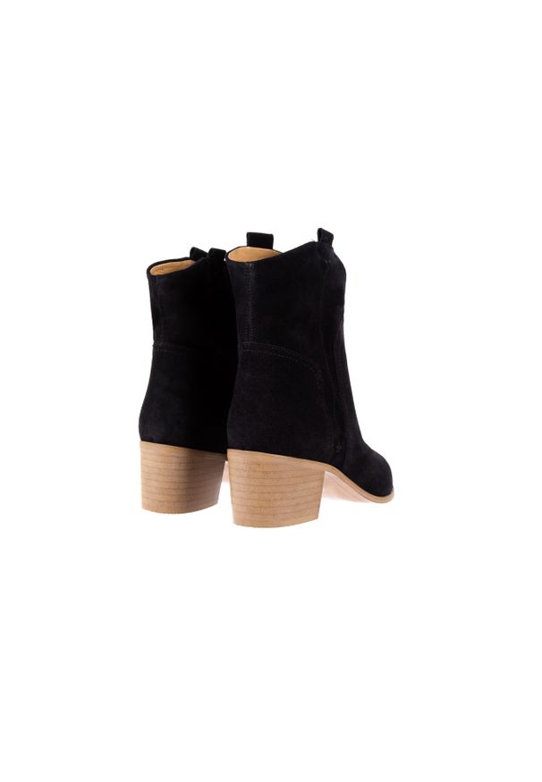 Botki Bayla-118 3001 Crosta Nero, Czarny, Skóra naturalna. Kolor: czarny. Materiał: zamsz. Szerokość cholewki: normalna