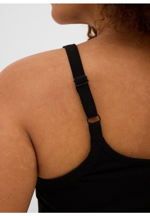 bonprix - Długi top bawełniany na cienkich ramiączkach z bawełny organicznej (2 szt.). Kolor: czarny, biały. Materiał: bawełna. Długość rękawa: na ramiączkach. Długość: długie