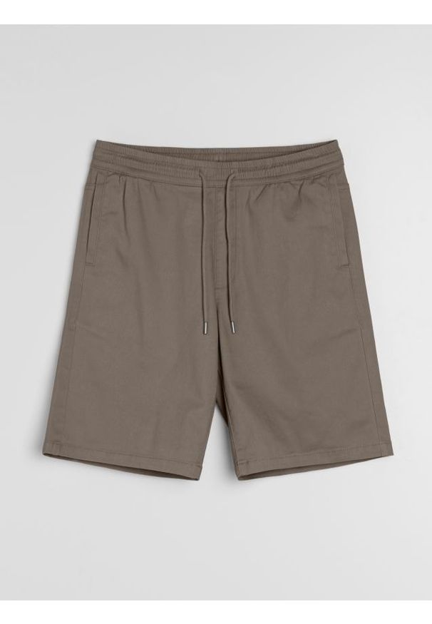 Sinsay - Bawełniane szorty jogger - brązowy. Kolor: brązowy. Materiał: bawełna