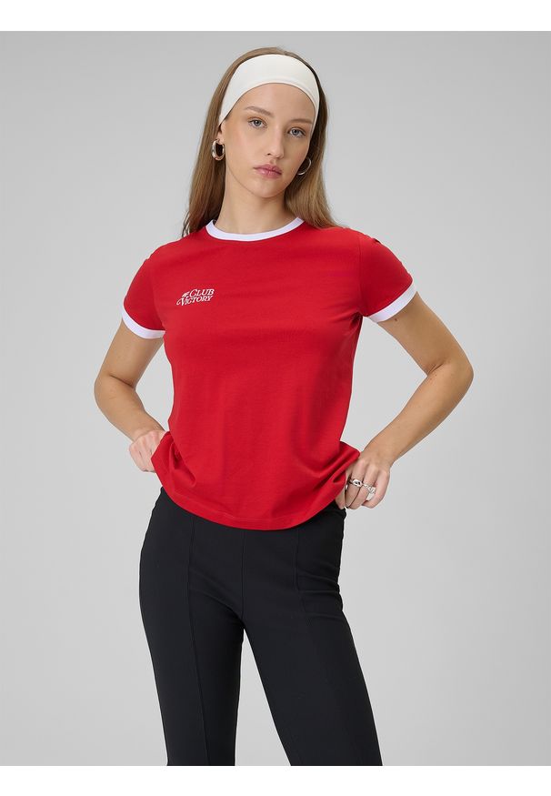 4f - 4F T-shirt regular z nadrukiem damski - czerwony XXL. Okazja: na co dzień. Kolor: czerwony. Materiał: dzianina, bawełna, materiał. Wzór: nadruk. Styl: klasyczny, casual