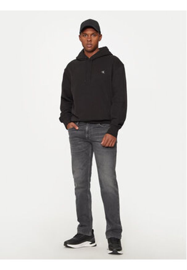 Calvin Klein Jeans Bluza J30J326748 Czarny Regular Fit. Kolor: czarny. Materiał: bawełna