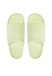 Nike Klapki Calm Slide DX4816 702 Zielony. Kolor: zielony