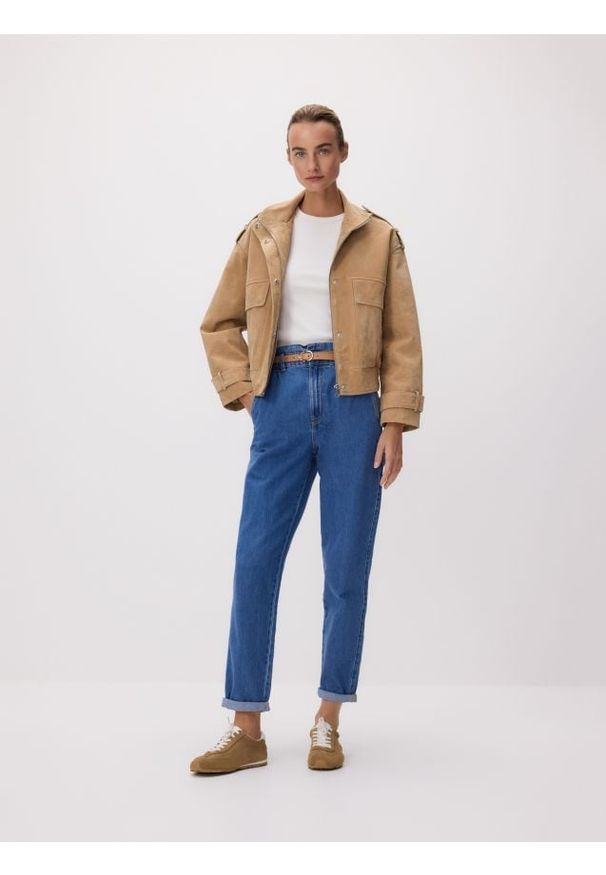 Reserved - Jeansy paperbag z dłuższą nogawką - niebieski. Kolor: niebieski. Długość: długie