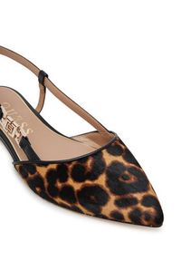 Guess Sandały FLTFRY LEP05 Brązowy. Kolor: brązowy. Materiał: skóra