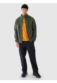 4f - 4F Polar sherpa ze stójką męski - oliwkowy/khaki XXL. Typ kołnierza: kołnierzyk stójkowy. Kolekcja: plus size. Kolor: oliwkowy, brązowy, wielokolorowy. Materiał: polar. Długość rękawa: raglanowy rękaw. Sezon: zima. Sport: narciarstwo, turystyka piesza, snowboard, wspinaczka