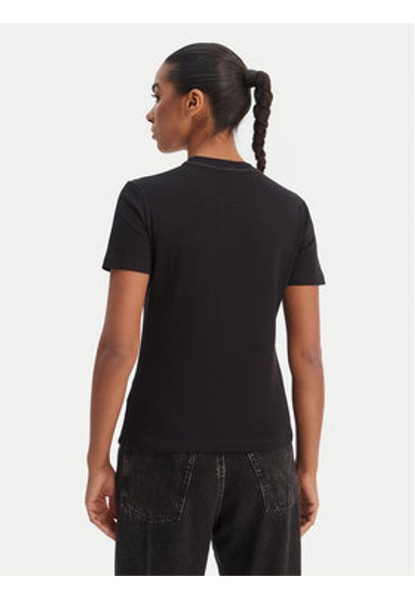 Desigual T-Shirt 26SWTK07 Czarny Regular Fit. Kolor: czarny. Materiał: bawełna